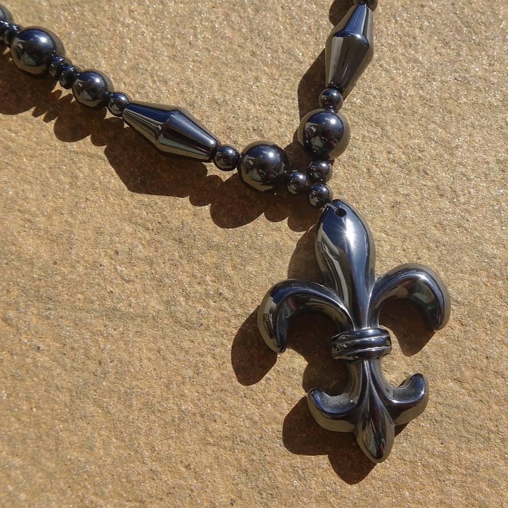 Hematite Fleur di Lis French Beaded Necklace